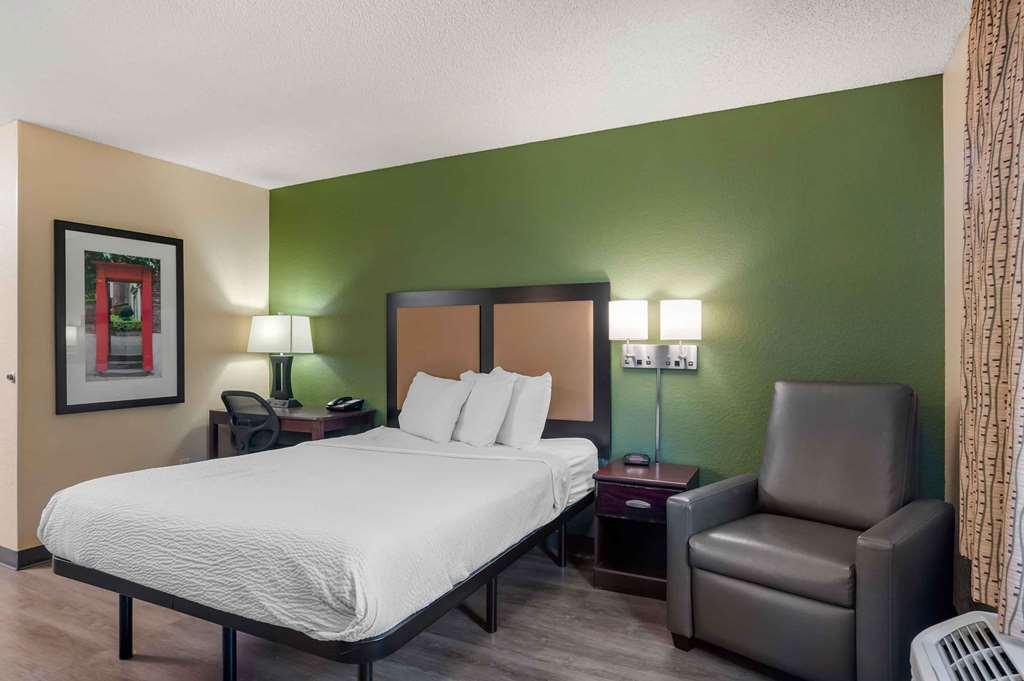 Extended Stay America Suites - Orange County - Lake Forest Ruang foto