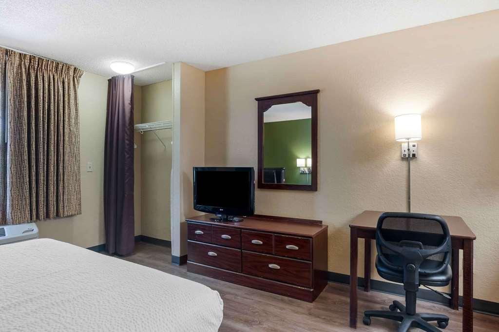 Extended Stay America Suites - Orange County - Lake Forest Ruang foto